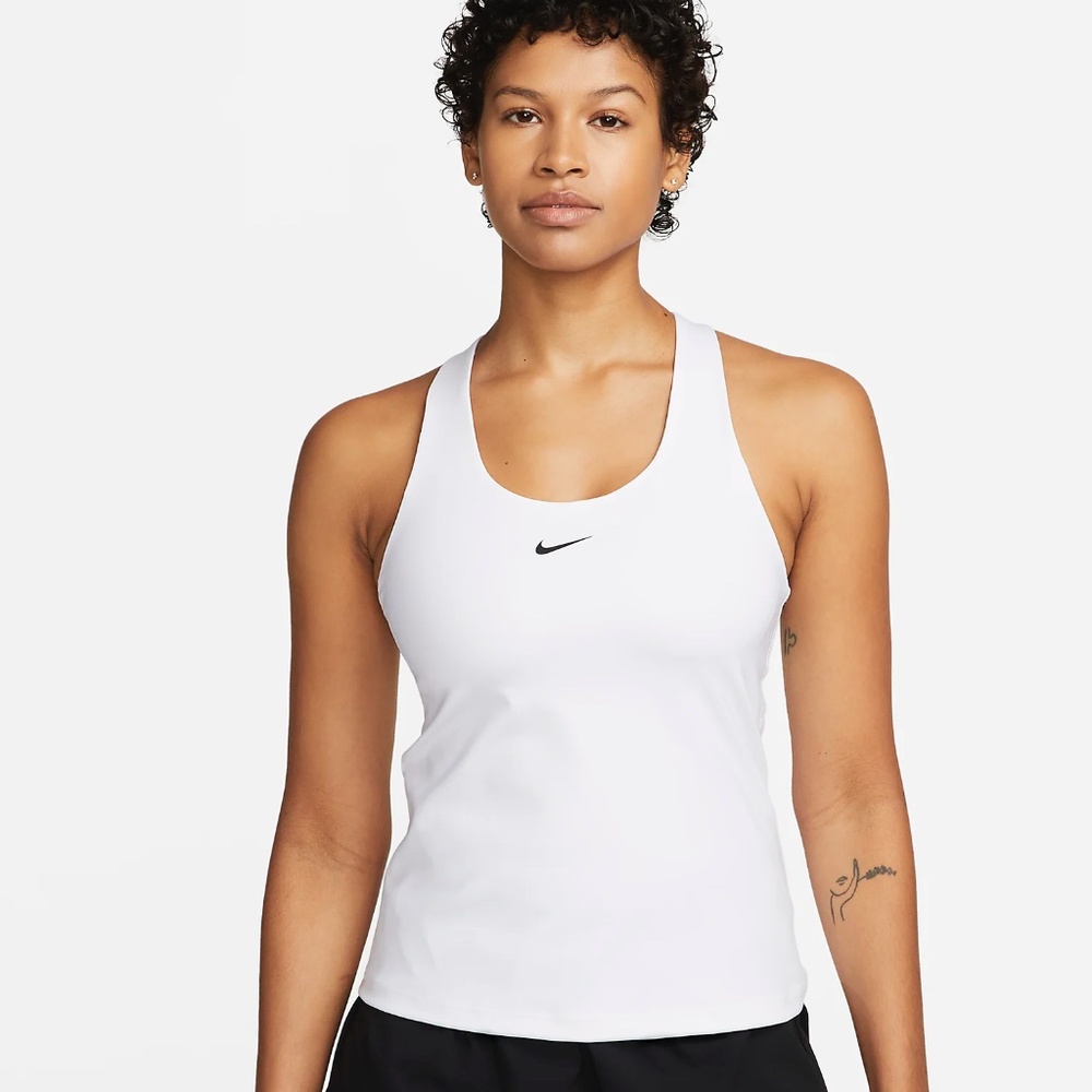 NWOT Nike Swoosh Women's Medium-Support Padded Sports Bra Tank
